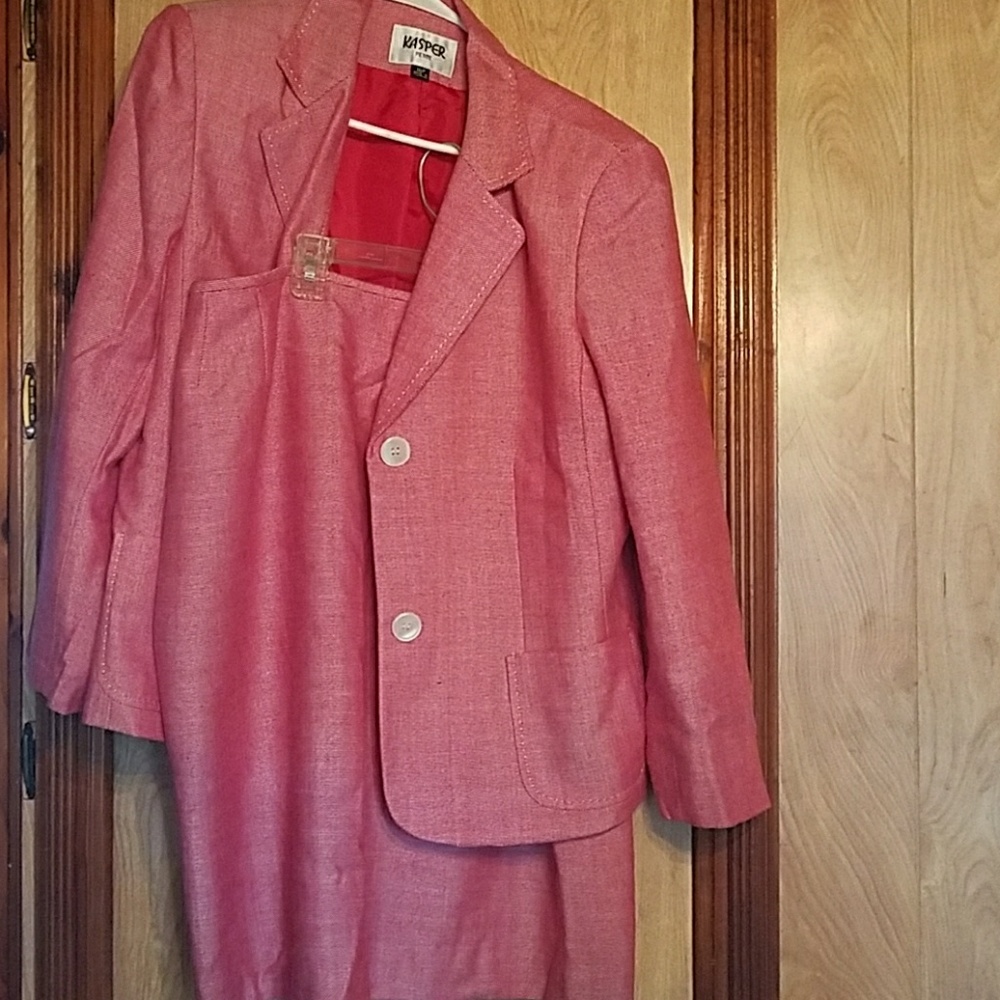 Red skirt suit